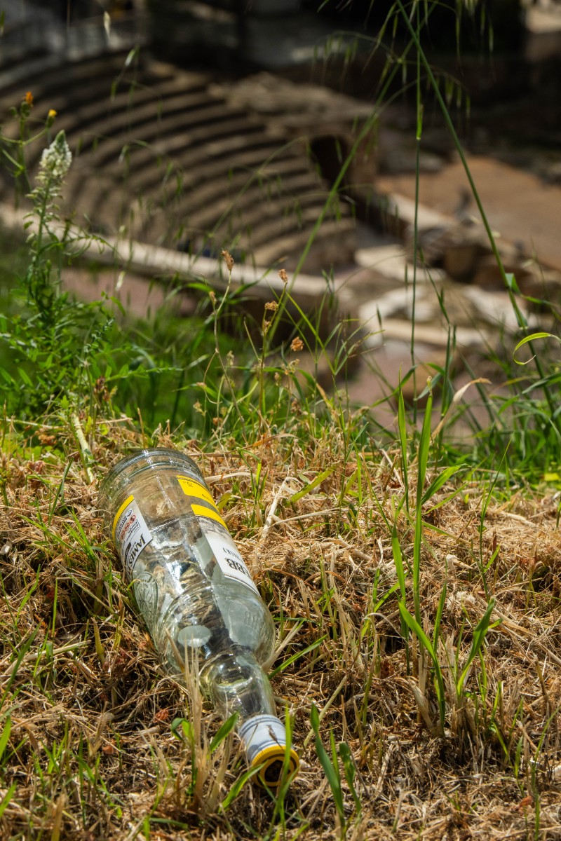 RESTOS DE (IN)HUMANIDAD