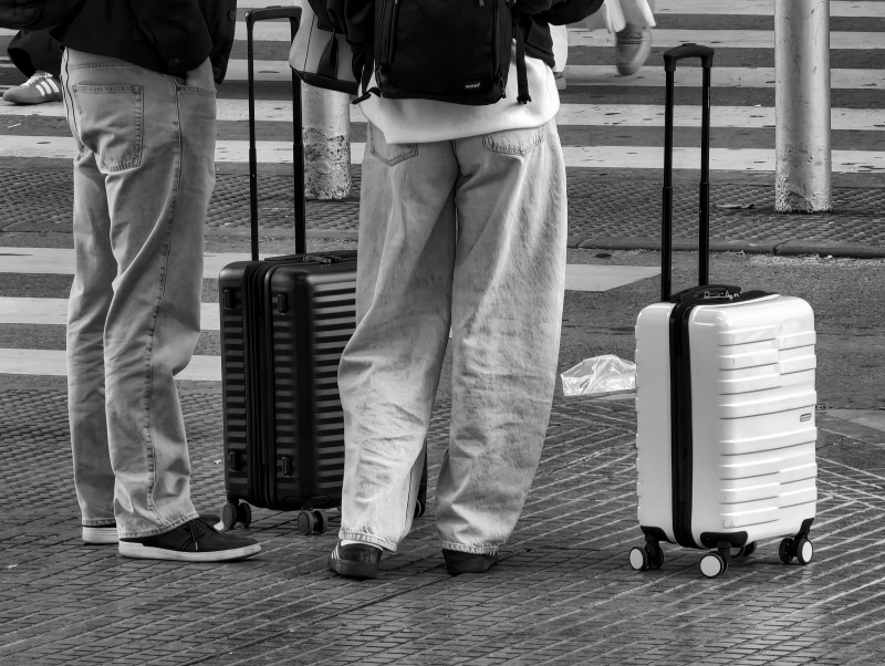 Dos maletas, mil caminos conectados