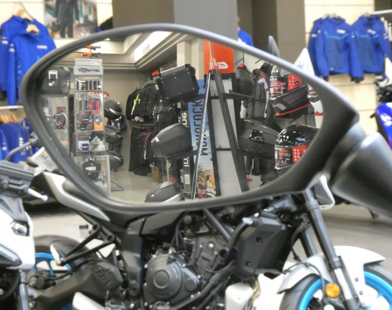 Hay que vigilar la espalda mientras de avanza