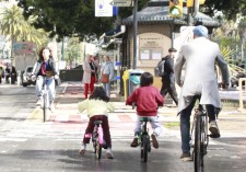 Pedaleando en familia