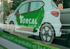 Formando conductores, coloreando Málaga