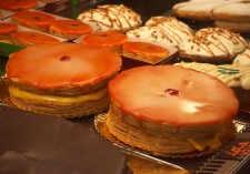 Y DE POSTRE...